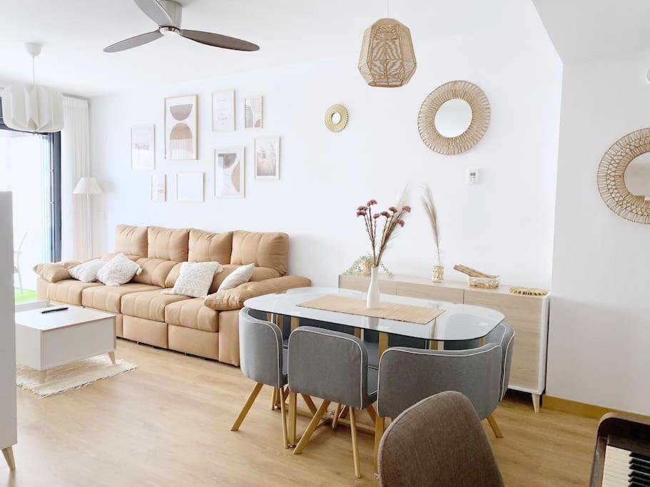 Casa Del Mar Luxury. Primera Linea De Playa Almería Esterno foto